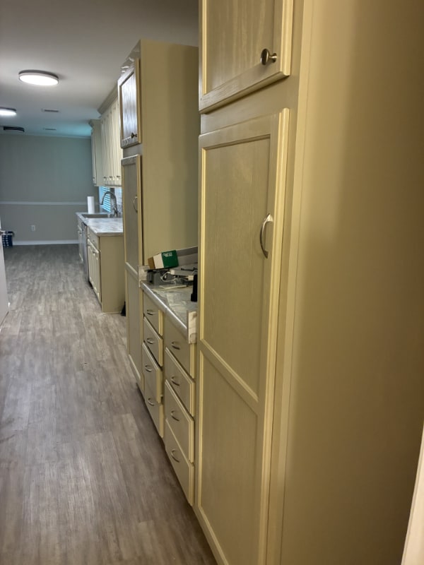 Building Photo - 396 Rowland Rd