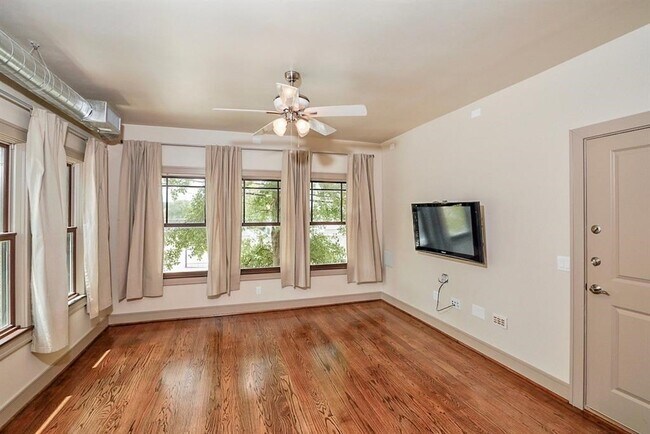 Building Photo - 4009 Greeley St