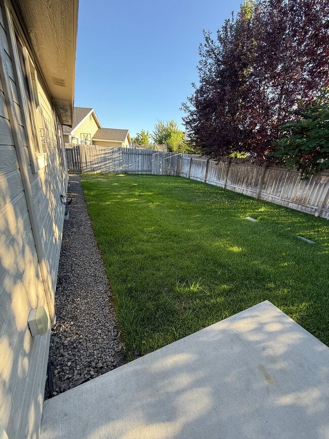 Building Photo - 20169 Lolo Ave