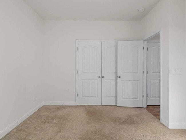 Building Photo - Earn Wealth While Leasing – Like a Homeowner – Lease to Own