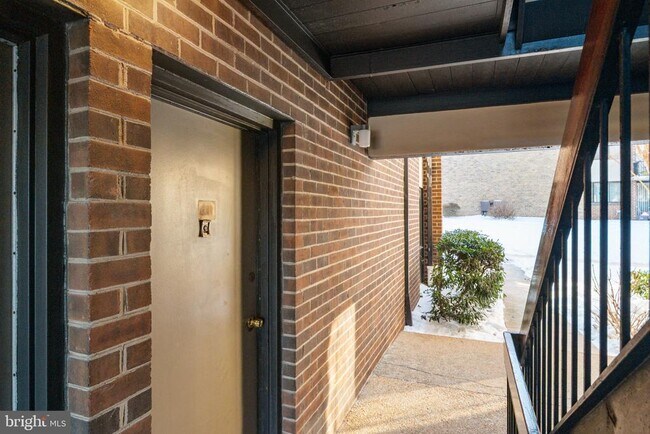 Building Photo - 2110 Bonnywood Ln