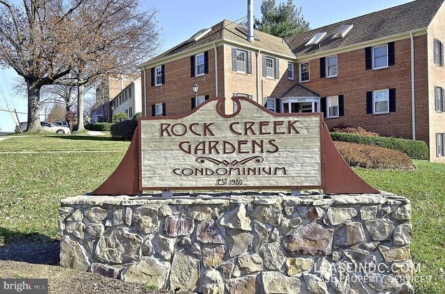 Building Photo - 8203 Grubb Rd