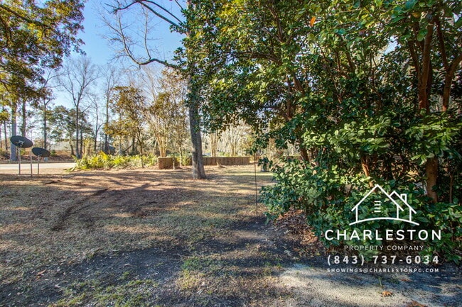 Building Photo - 109 Woodward Rd