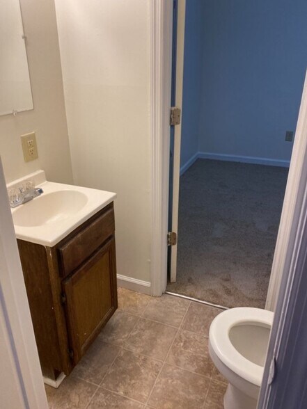 Building Photo - 73 Dogwood Pointe Dr