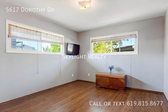 Building Photo - 5617 Dorothy Dr