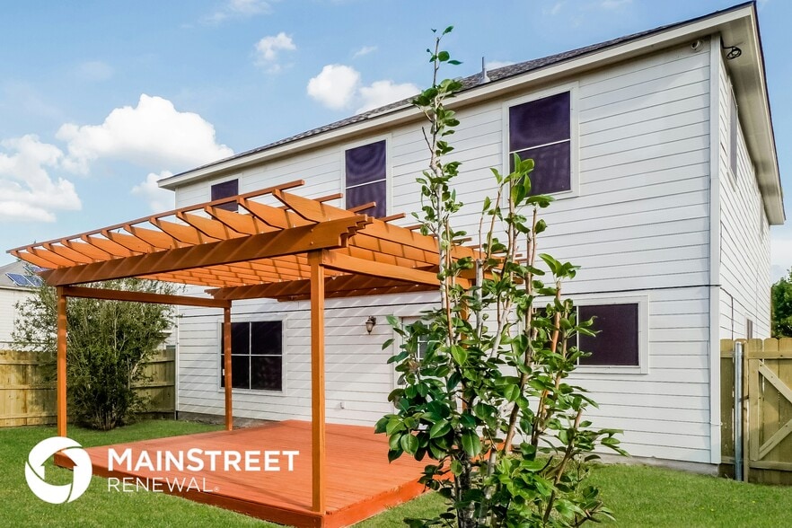 Building Photo - 3823 Copinsay Ave