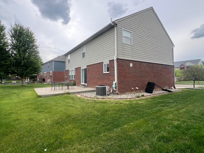 Building Photo - 24668 Thatcher Dr
