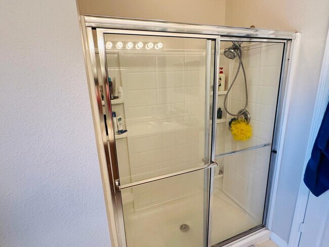 Building Photo - 1621 Little Gem Loop