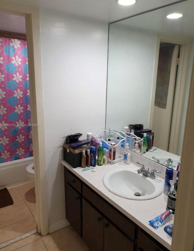 Building Photo - 10500 SW 108th Ave