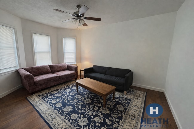 Building Photo - 26 Haskell St