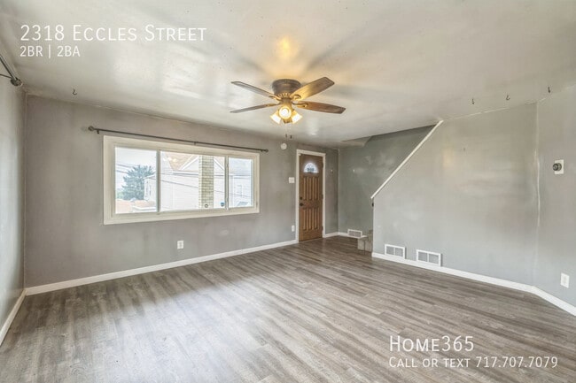Building Photo - 2318 Eccles St
