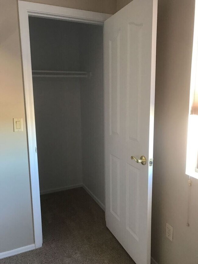 Building Photo - Spacious Marana Living with Loft & Low-Maintenance Appeal