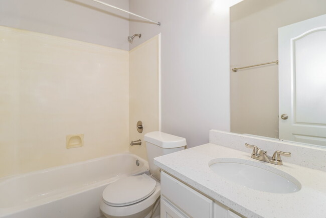 Building Photo - 1055 Duomo Cove
