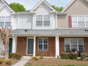 Building Photo - 144 Bridford Downs Dr