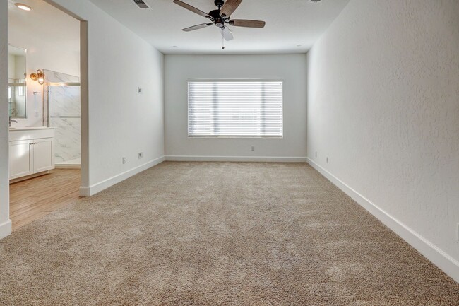 Building Photo - Brand new home in Riverstone