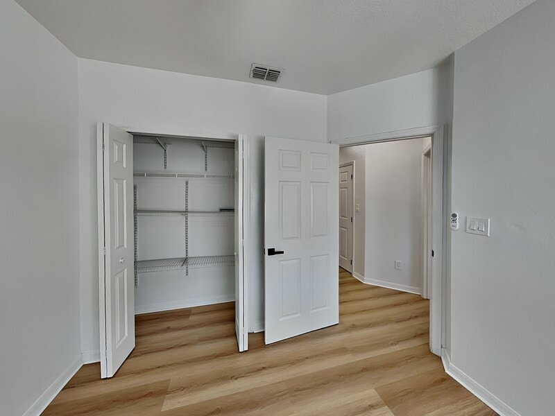 Building Photo - 515 Villa Del Sol Cir