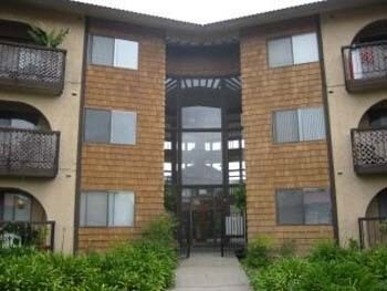 Building Photo - Madonna Vista Condo