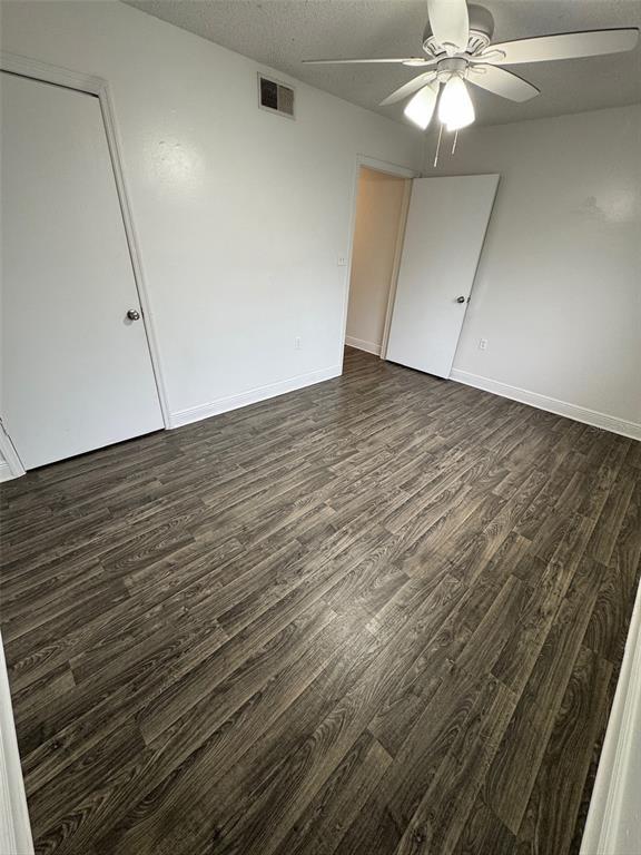 Building Photo - 1193 Bentley Rd