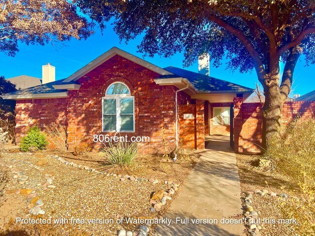 2/2/2 Garden Home in Remington Park - 2/2/2  Garden Home in Remington Park