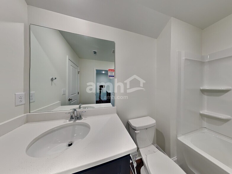 Building Photo - 5242 Blue Mountain Dr