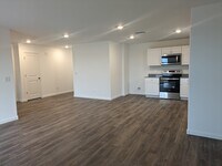 Building Photo - 1346 W Toltec Dr