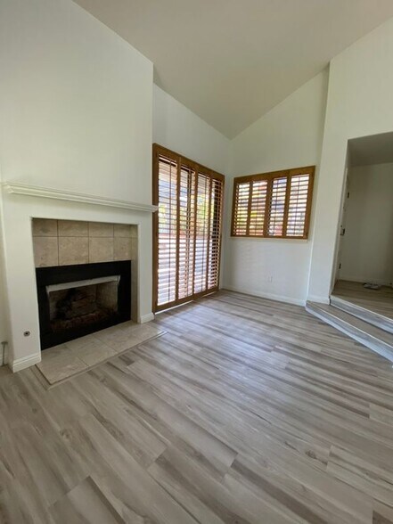 Building Photo - 7 Santa Rosa Ct