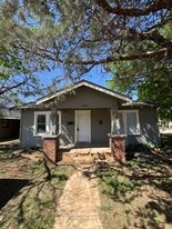 Building Photo - 2702 S 3rd St