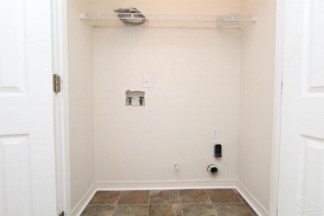 Building Photo - 6209 Cottage Woods Dr