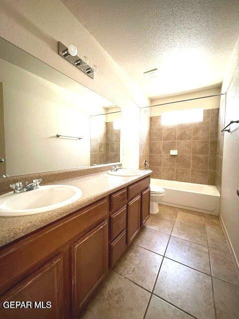 Building Photo - 4001 Hueco Valley Dr