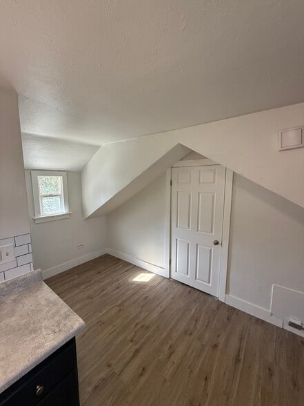 Building Photo - 1225 Sage Ave