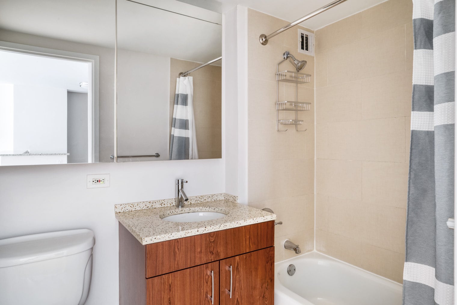 Building Photo - 120 W 21st St