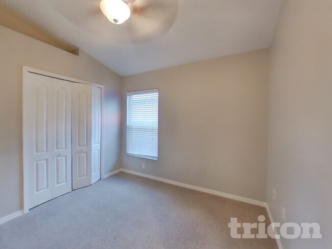 Building Photo - 1549 Firewheel Dr