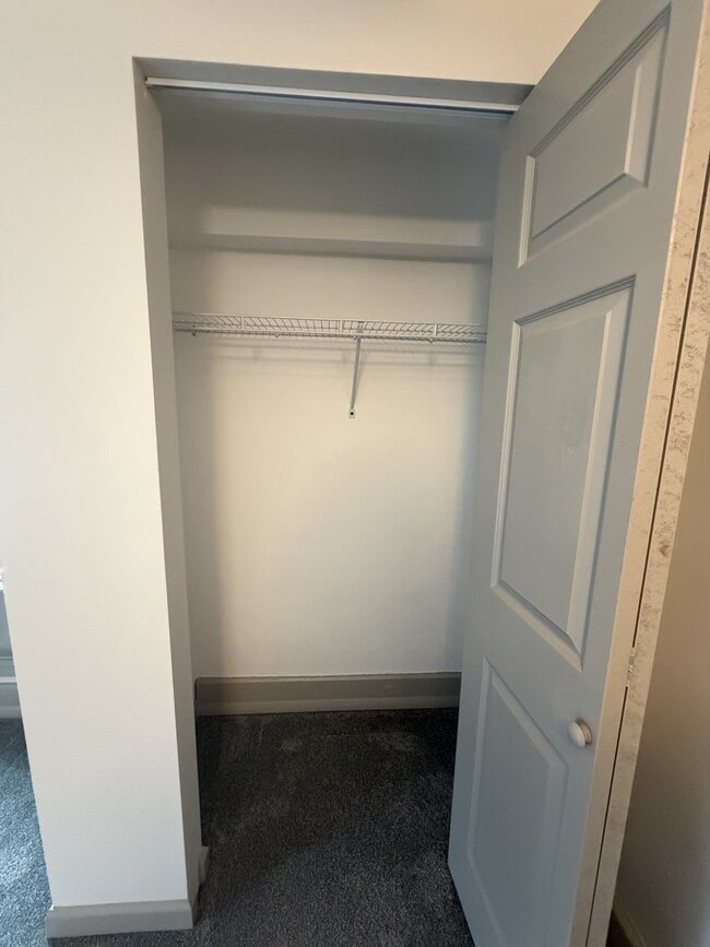 Building Photo - 34 N Lee St