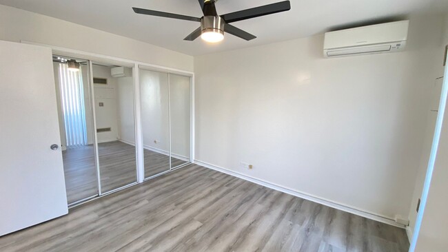 Building Photo - Newly renovated 2bedroom unit in metro Hon...