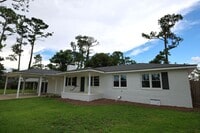 Building Photo - 2303 Jerry Jones Dr