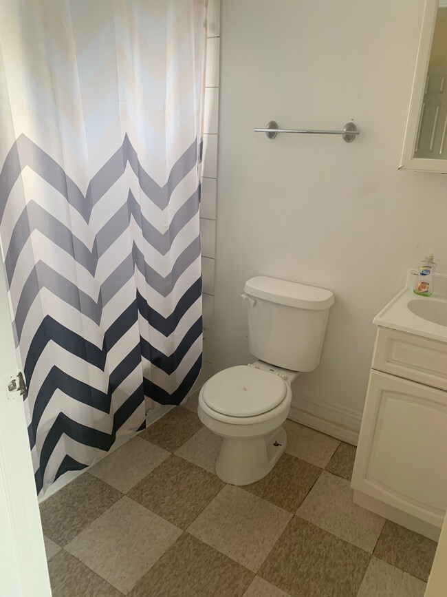 Building Photo - 5132 Keystone St