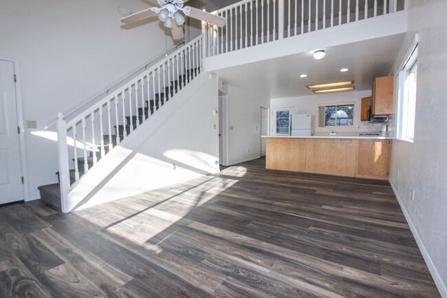 Building Photo - 2 Story Duplex with Loft & Deck