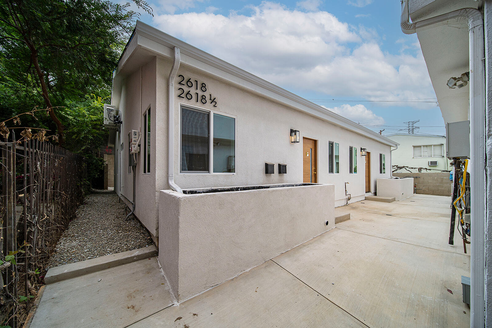 Building Photo - 2616 Glendale Blvd
