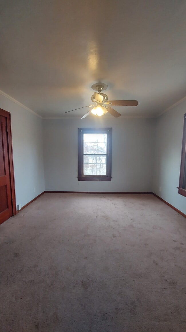 Building Photo - 1030 Bond St