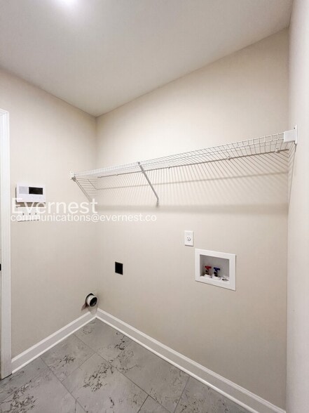 Building Photo - 4876 Reunion Dr