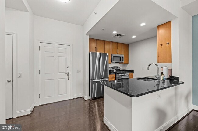 Building Photo - 1111 Oronoco St