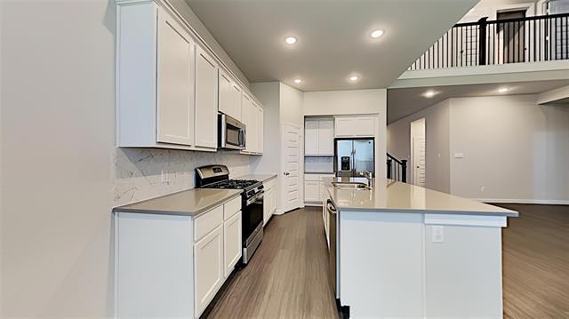 Building Photo - 1552 Seminole Dr
