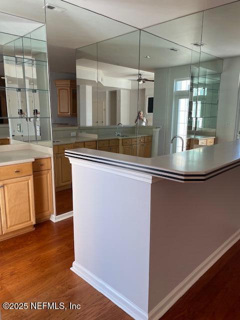 Building Photo - 400 E Bay St