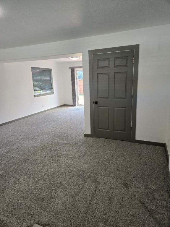 Building Photo - 3302 Laredo Dr