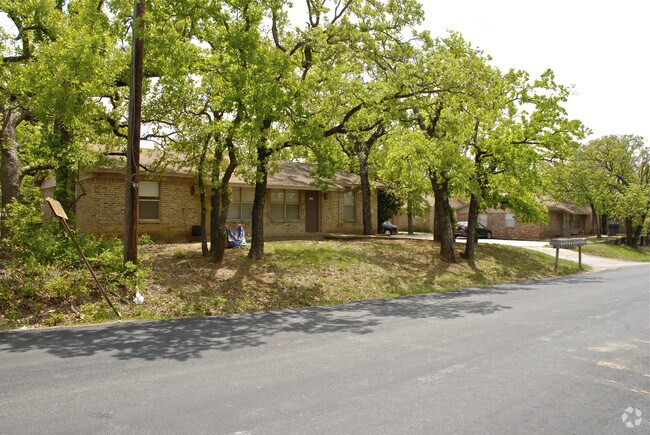 Primary Photo - Maurice Street Duplexes