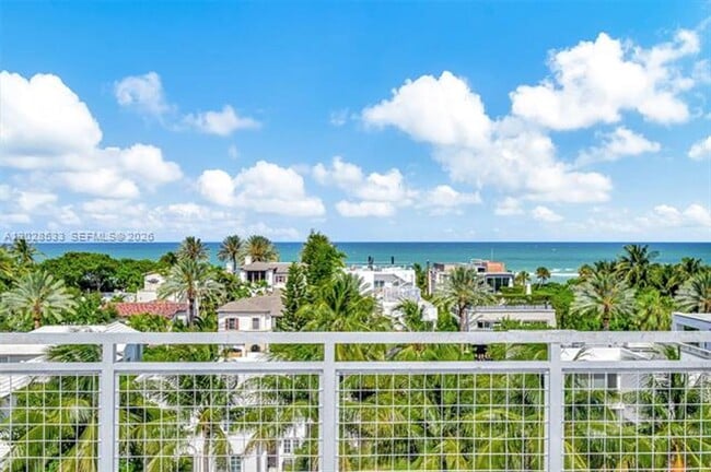 Building Photo - 7728 Collins Ave