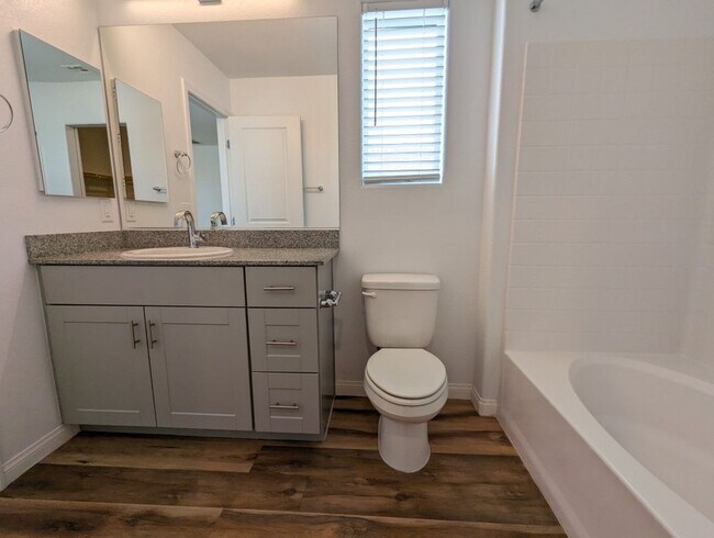 Building Photo - 12103 Mojave Gold Rd