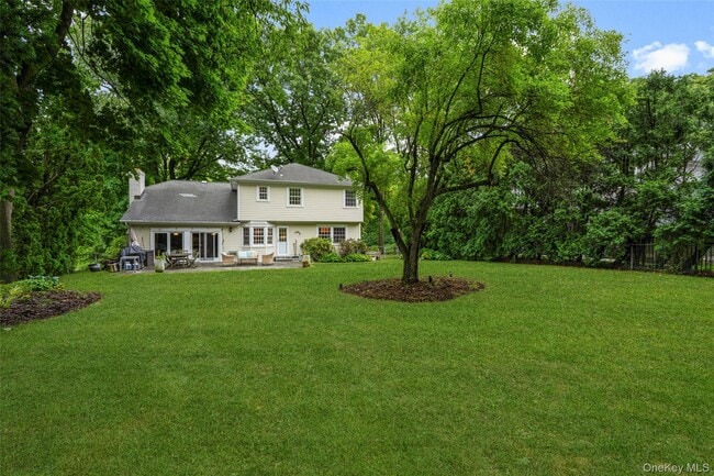 Building Photo - 341 Orienta Ave