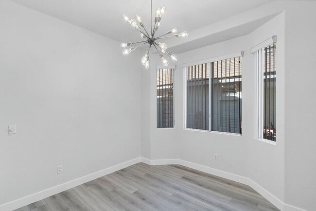 Building Photo - VERY CUTE 2 BEDROOM, SINGLE STORY HOME IN "GREEN VALLEY RANCH!!"