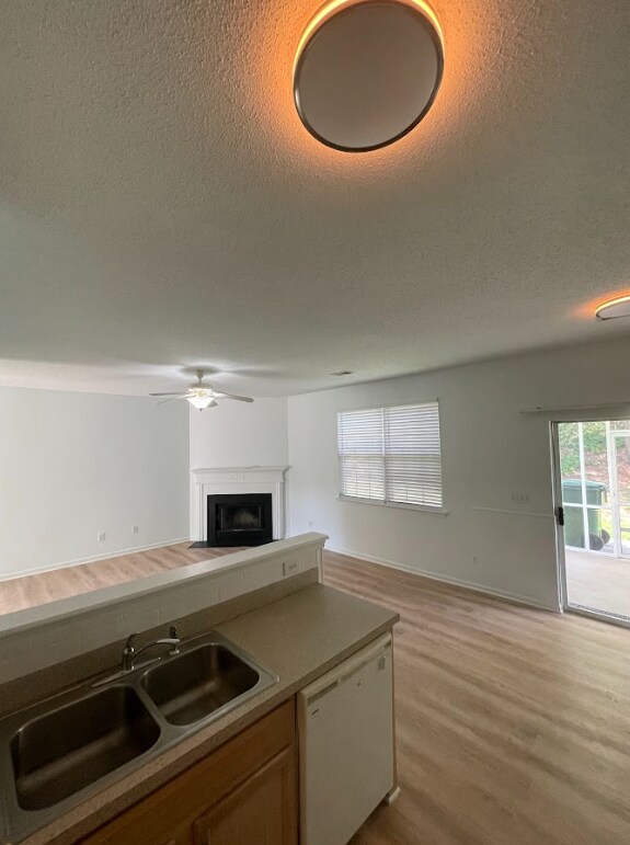 Building Photo - "Charming 3 Bed, 2 Bath Mauldin Home - Perfect for Your Family!"